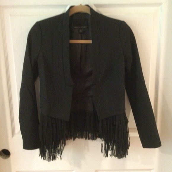 Banana Republic Jackets & Blazers - Banana Republic Chiffon Cropped Fringe Wool blend Black Blazer. Size 00 petite